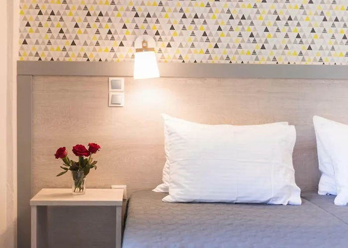 Апартаменты By Konnect Ипсос